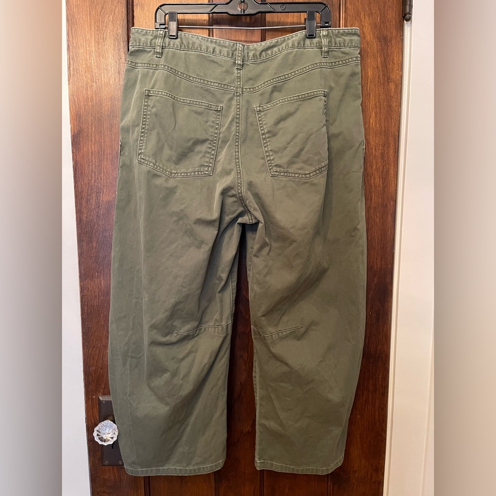 GAP Women’s Mid Rise Twill Barrel Pants 16 Petite Olive Green - Picture 2 of 11